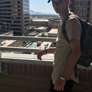 Meet your Posher, Christian